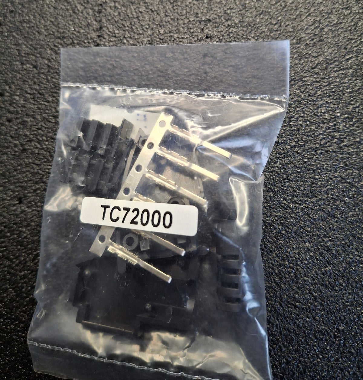 TAE-N-Stecker 6-polig – Steckverbinder zum Selbstmontieren, schwarz