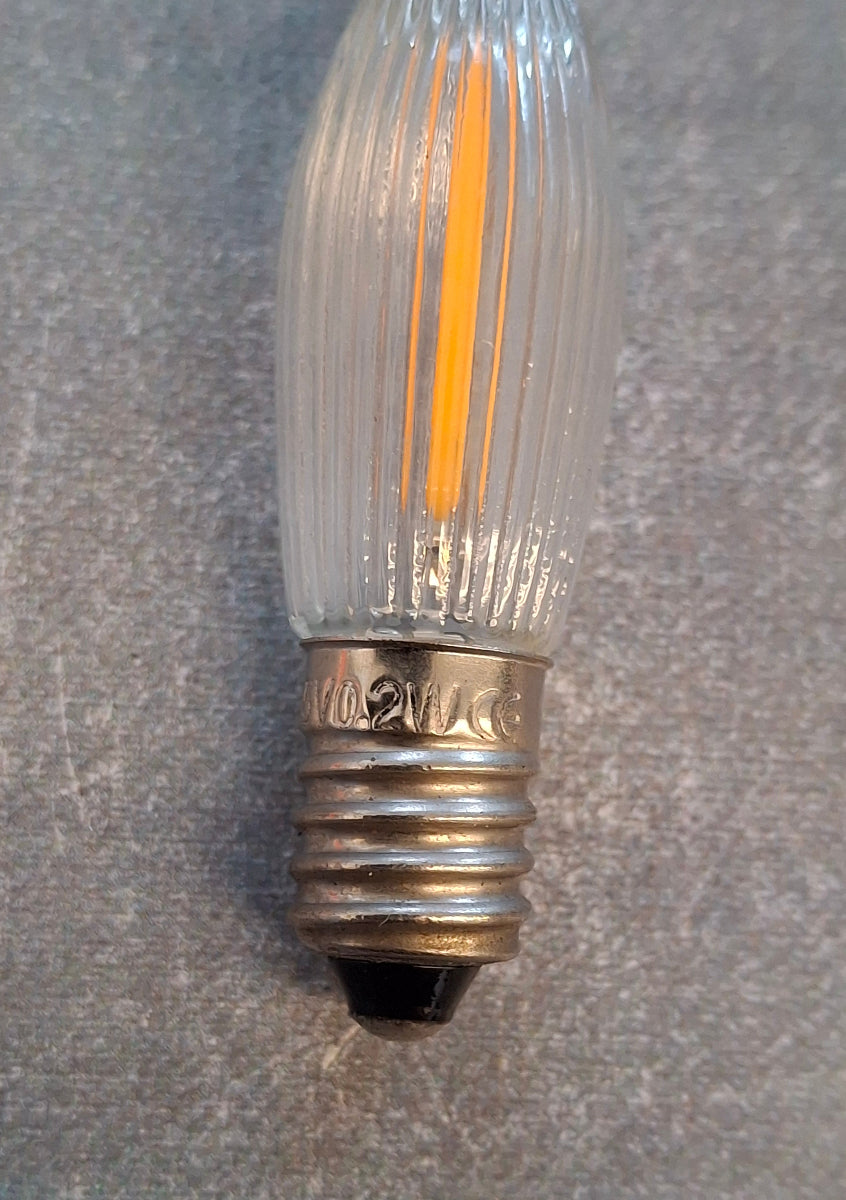 LED Filament E10 10–55V 0,2W Riffelkerze / Spitzkerze – Ersatzlampe für Weihnachtsbeleuchtung