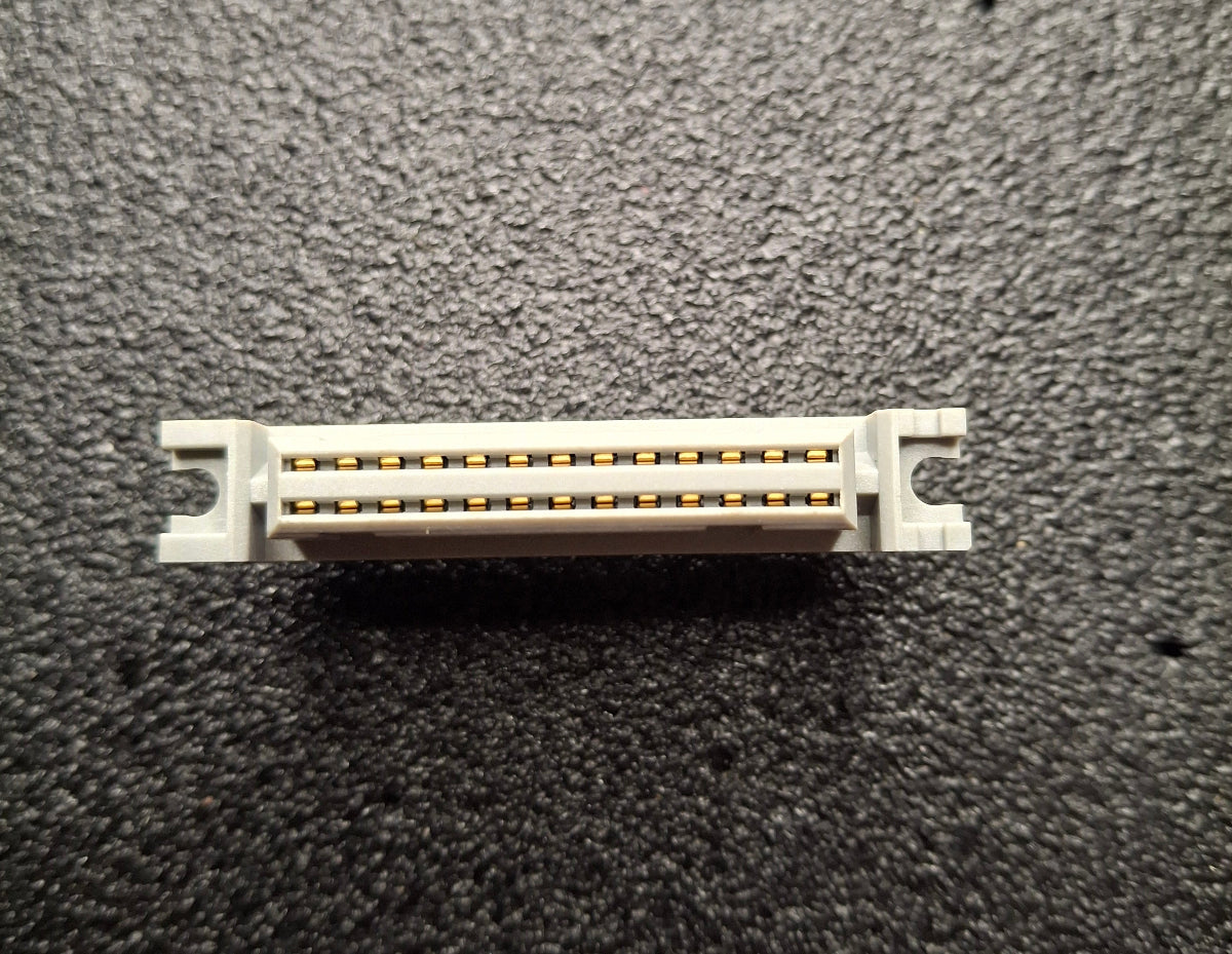 RFT EFS-Buchse 2X6M – 26-polig – EFS26 DDR NOS Robotron
