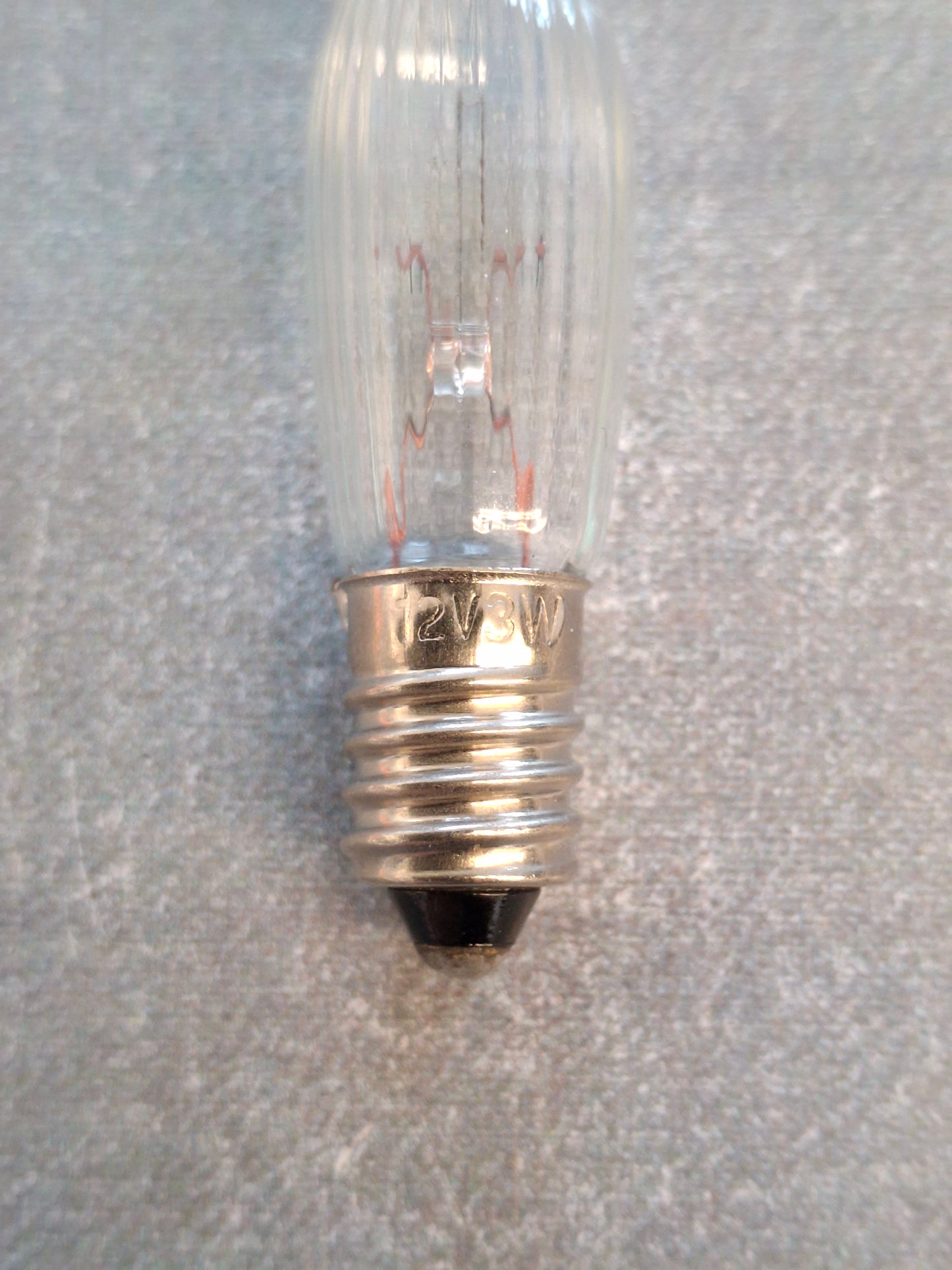 Riffelkerze / Spitzkerze 12 V 3 Watt E10 Fassung – Ersatzlampe für Weihnachtsbeleuchtung