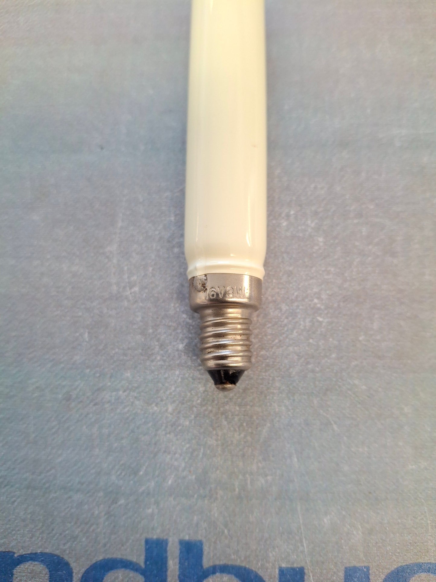 Normalschaftkerze 16 Volt 3 Watt E10 Fassung – Ersatzlampe für Weihnachtsbeleuchtung