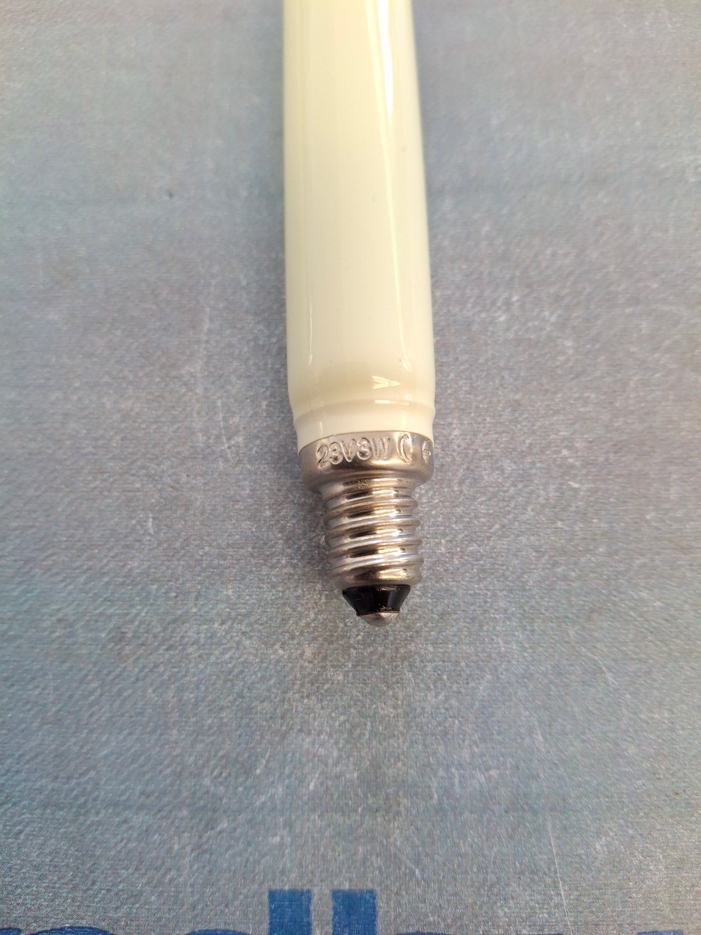 Normalschaftkerze 23 Volt 3 Watt E10 Fassung – Ersatzlampe für Weihnachtsbeleuchtung