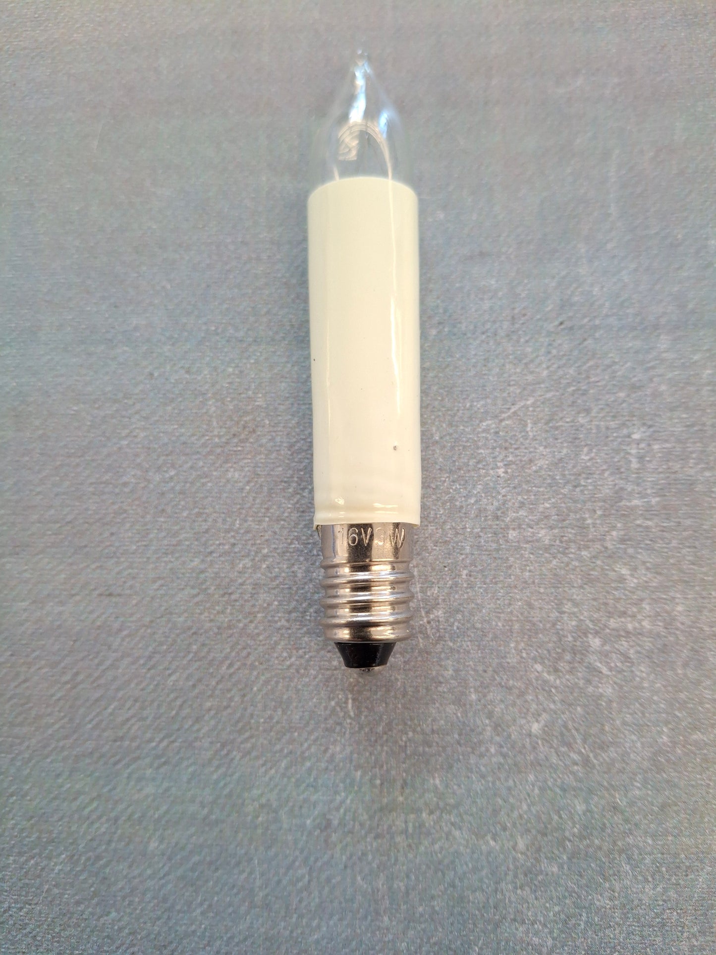 Kleinschaftschaftkerze 16 Volt 3 Watt E10 Fassung – Ersatzlampe für Weihnachtsbeleuchtung