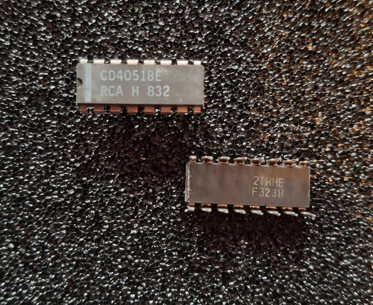 CD4051BE_4051_Halbleiter_Analog_8 Kanal