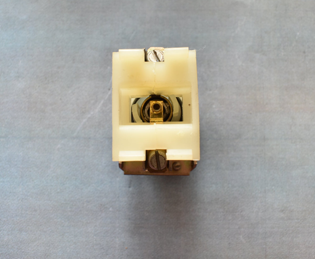 DDR ROBOTRON Leuchttastvorsatz Druckknopf gelb silber– TGL 33573 – System
