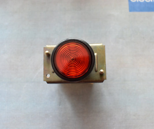 DDR NOS Leuchttastvorsatz Druckknopf in rot schwarz passend zum TGL33573 System mit BA9S Gluehlampe