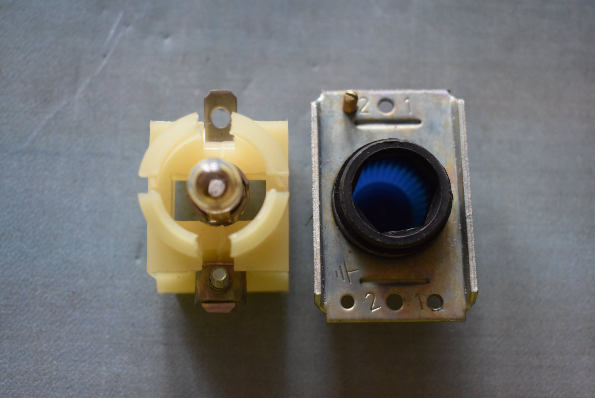 DDR ROBOTRON Leuchtvorsatz blau – TGL 33573 – System