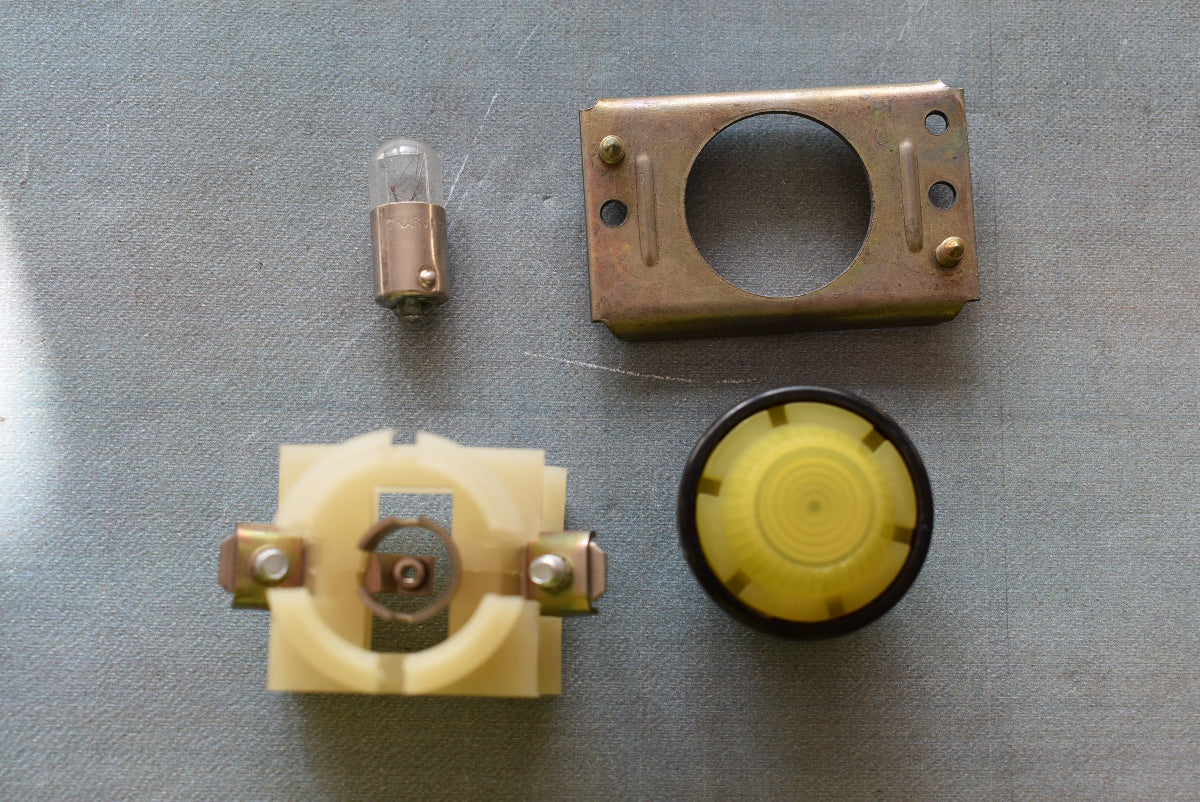 DDR ROBOTRON Leuchtvorsatz gelb – TGL 33573 – System