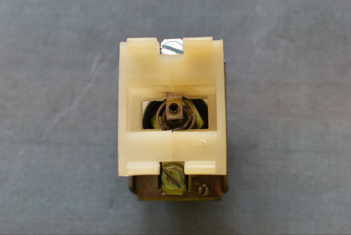 DDR ROBOTRON Leuchtvorsatz gelb – TGL 33573 – System