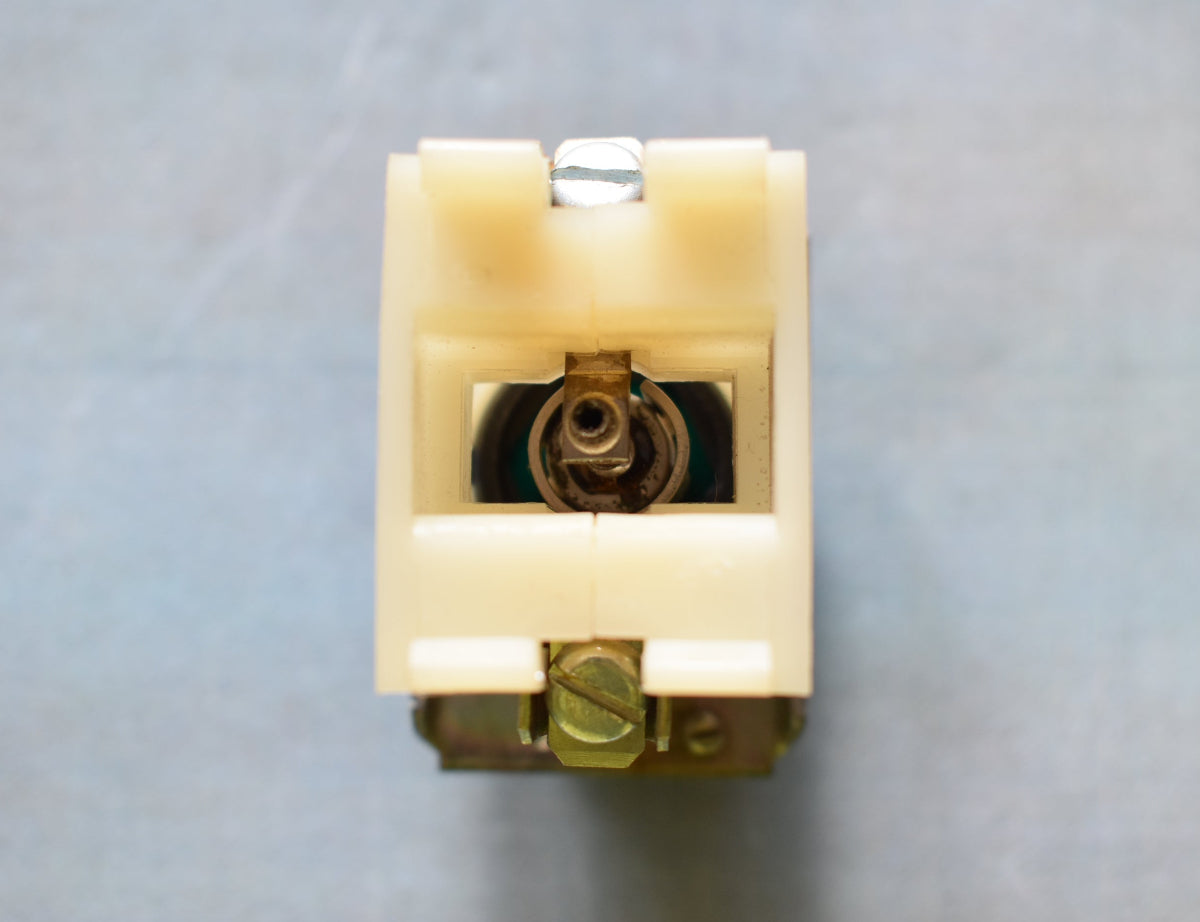 DDR ROBOTRON Leuchtvorsatz gruen – TGL 33573 – System