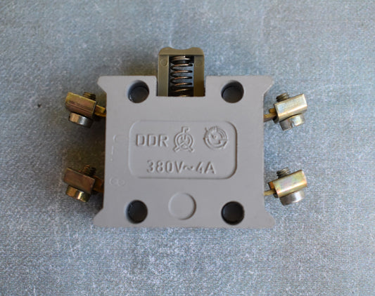 DDR Robotron Stoesseltaster kurz ELN13633911 Nachfolger von TGL-33573 4A 380V