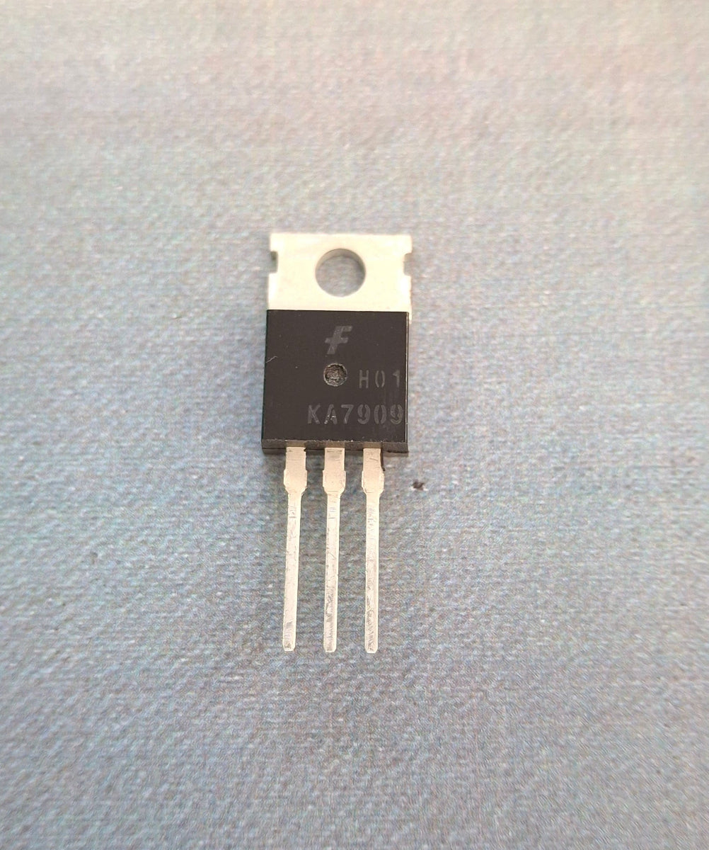 KA7909 negativer Festspannungsregler minus 9 Volt 1 Ampere im TO-220-Gehäuse von Fairchild Semiconductor
