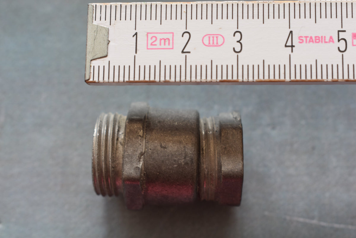 Kabelverschraubung PG 11 – Aluminium – für Abzweigdosen & Schalter – NOS