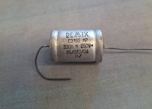 Kondensator 330nF 0,33µF 250V DDR Folienkondensator RFT