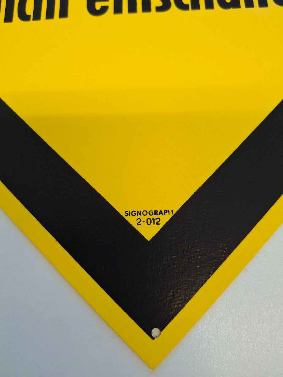 Original DDR Schild Reparatur Nicht einschalten Hinweisschild Signograph Vintage Industrieschild
Nummer 2-012