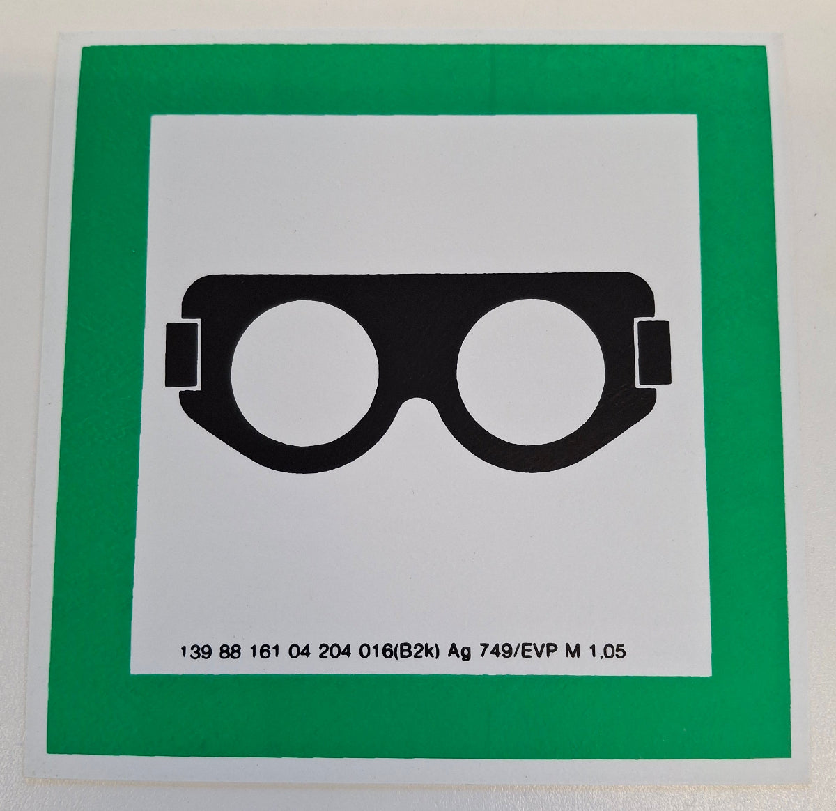 Original DDR Schild Schutzbrille Arbeitschutz Hinweisschild Signograph Vintage Industrieschild