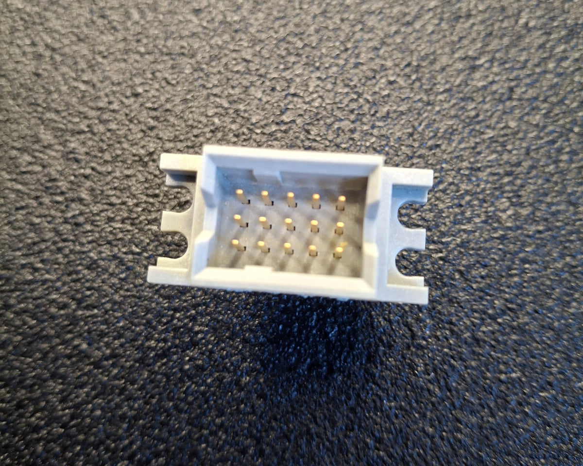 RFT EFS-Stecker 2W8  – 15-polig – EFS15 DDR NOS Robotron