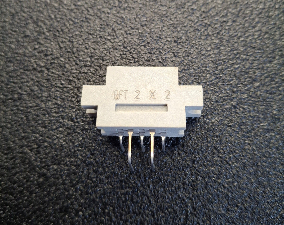 RFT EFS Stecker 2×1 5polig gewinkelt EFS5 DDR NOS Robotron