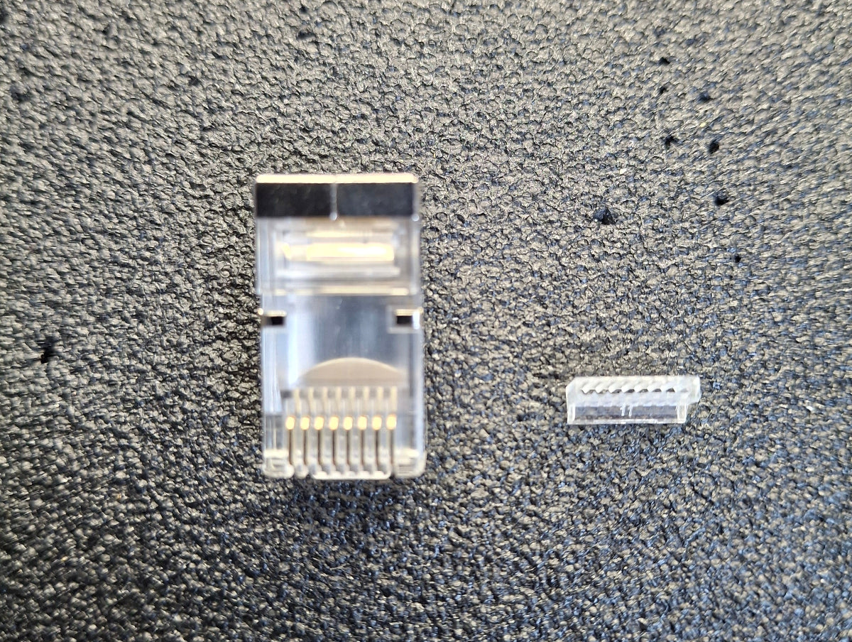 RJ45-Stecker Cat.5 geschirmt – 8-polig, transparent mit Metallabschirmung