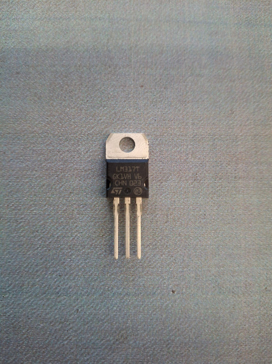 Spannungsregler-LM317-positiv-einstellbar-TO220