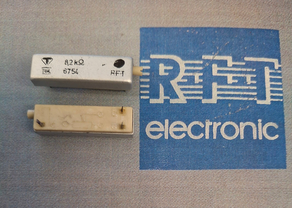 Spindeltrimmer Spindeleinstellregler potentiometer 8,2K-Ohm einstellregler RFT DDR TGL-8754 NOS