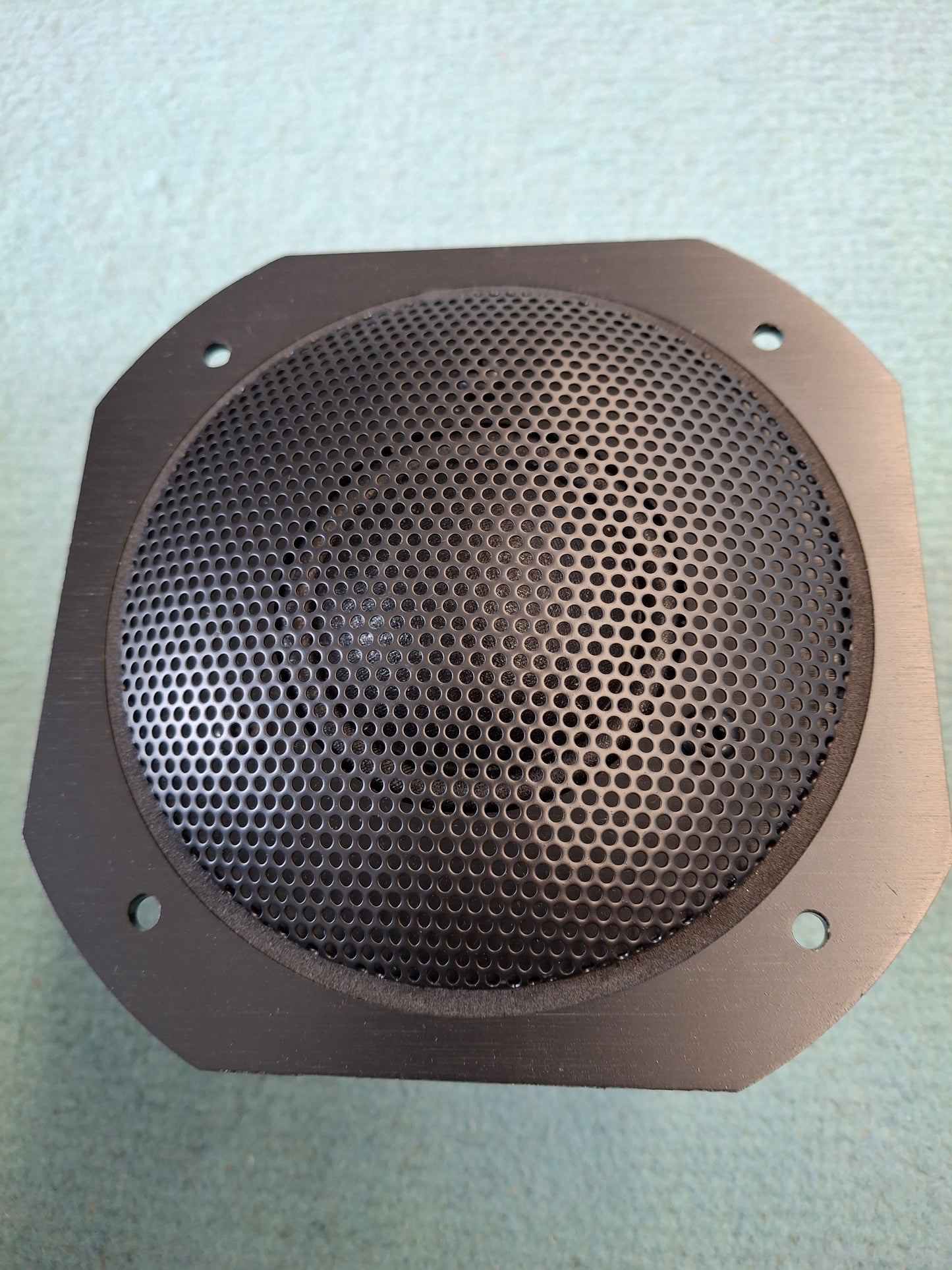 Audio Tech Mittelton-Kalotte DM-140 SW 140 x 140 mm 8 Ohm