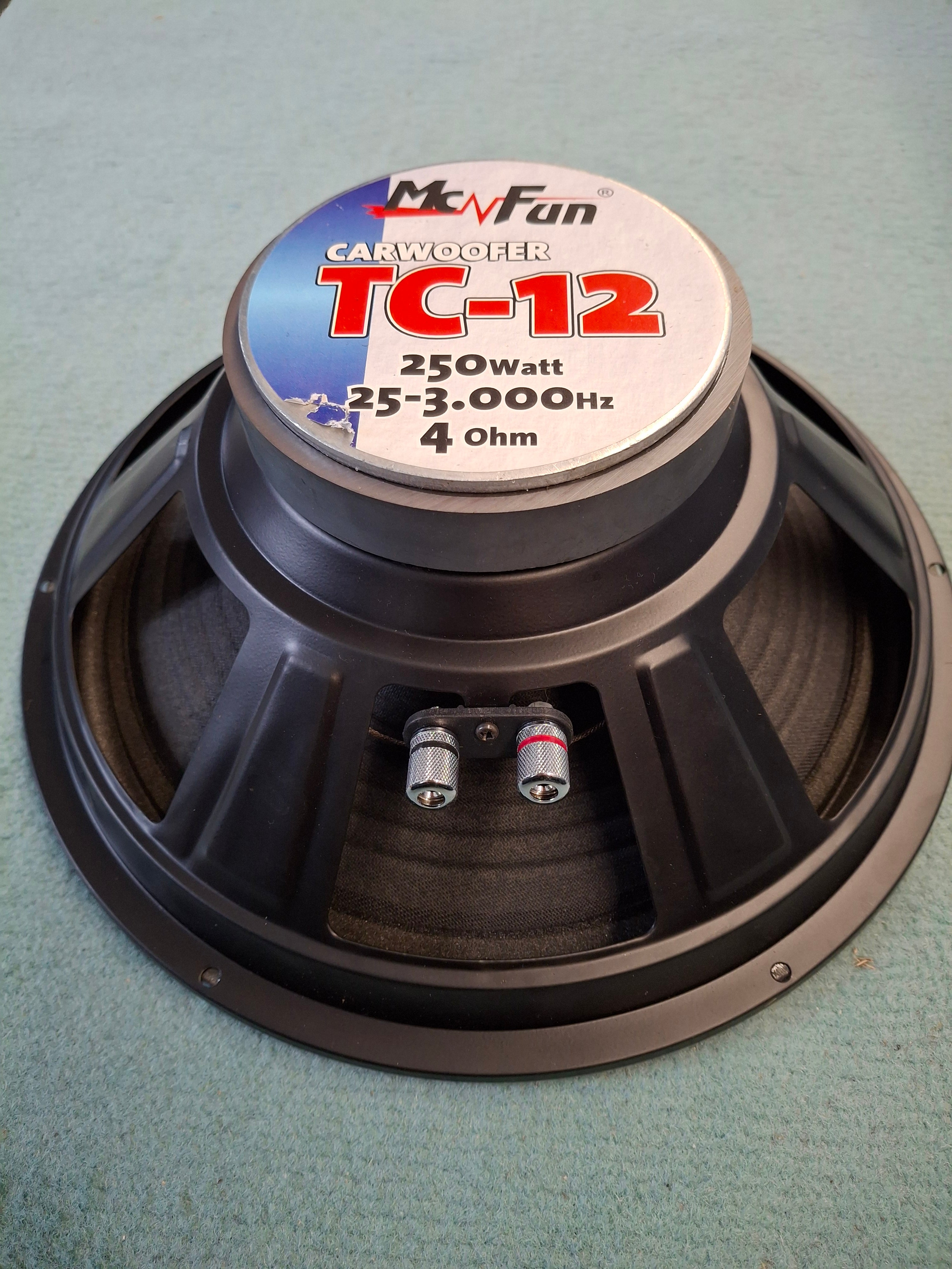 McFun TC-12 High Performance Carwoofer Ausstellungsstück Farbe verblasst