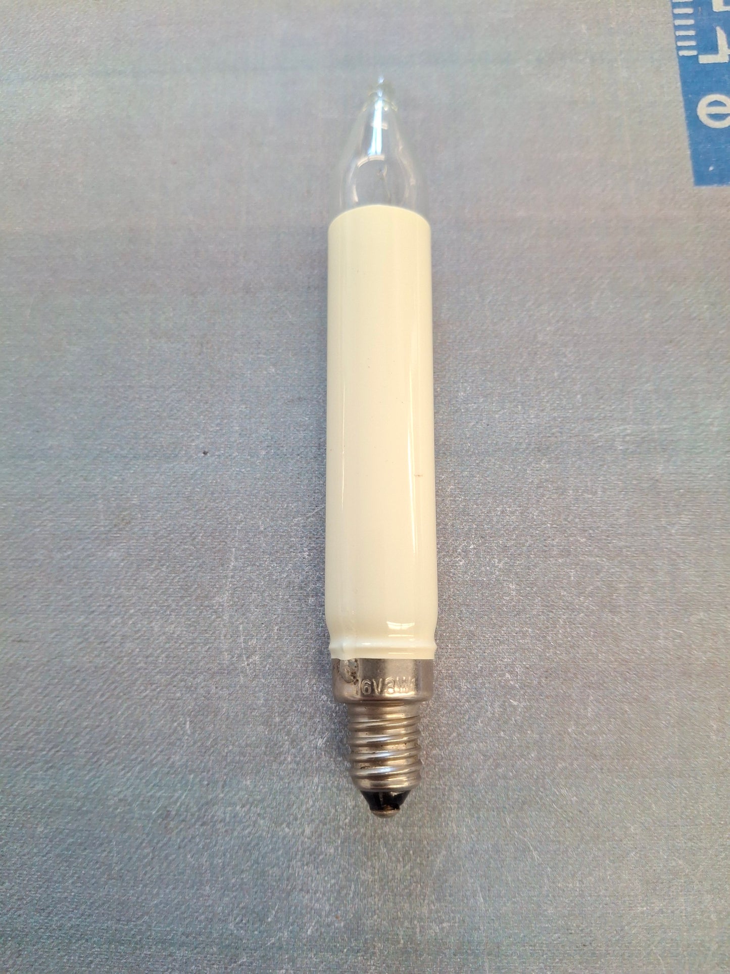 Normalschaftkerze  16 Volt 3 Watt E10 Fassung – Ersatzlampe für Weihnachtsbeleuchtung
