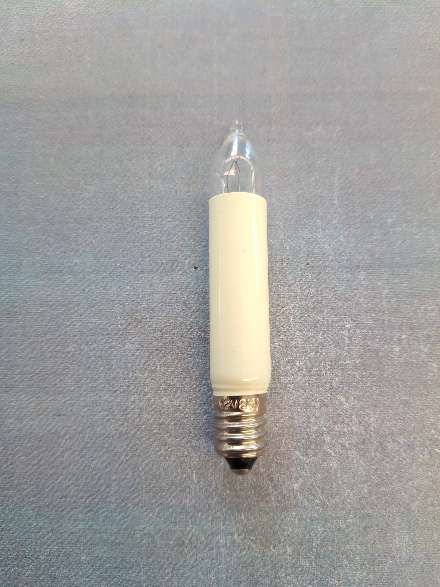 Kleinschaftschaftkerze  12 Volt  3 Watt E10 Fassung – Ersatzlampe für Weihnachtsbeleuchtung