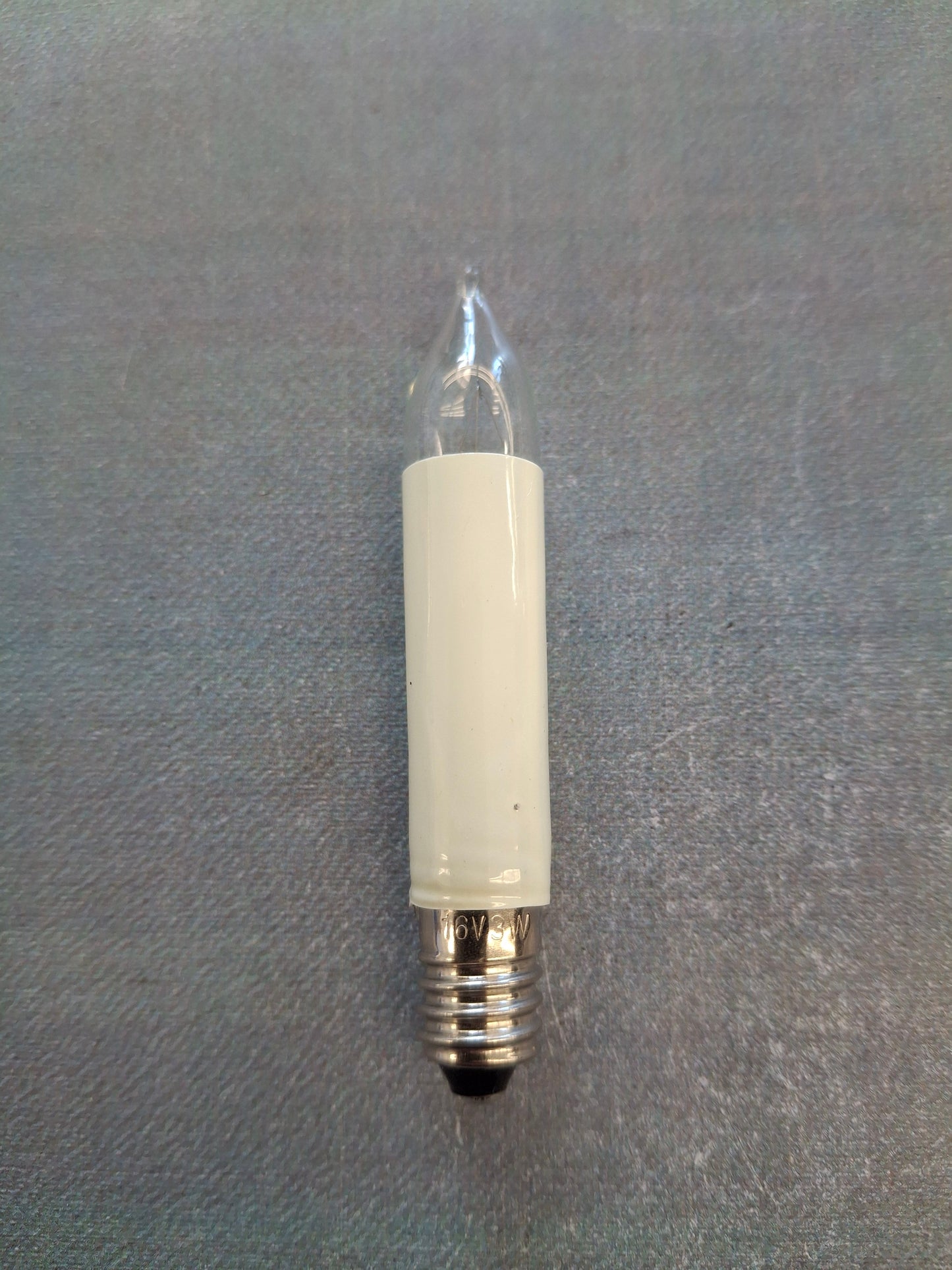 Kleinschaftschaftkerze  16 Volt  3 Watt E10 Fassung – Ersatzlampe für Weihnachtsbeleuchtung
